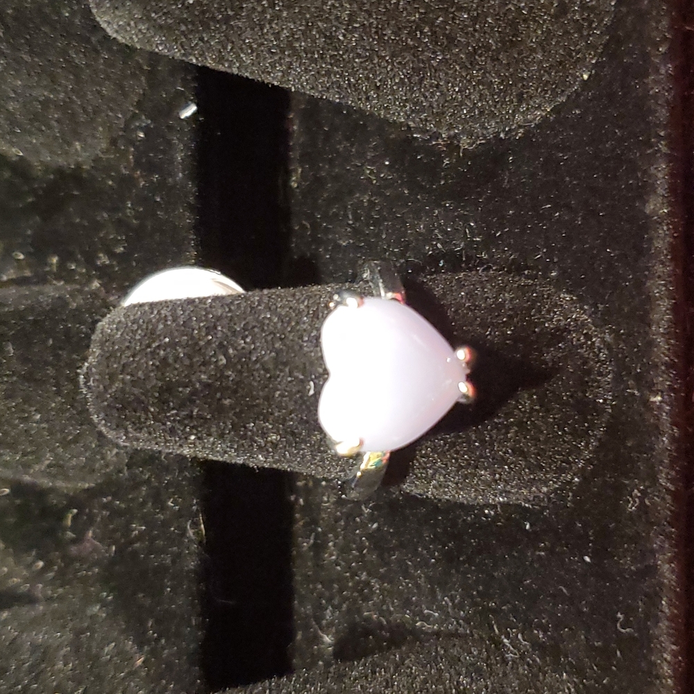 Grayish White Heart Stone Silver Ring Size 8